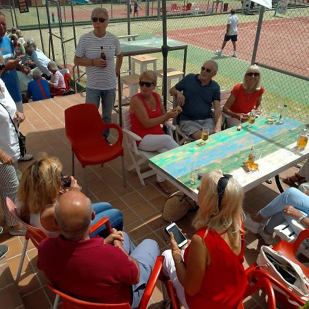 Solpark Tenis Sl Pension Moraira Extérieur photo