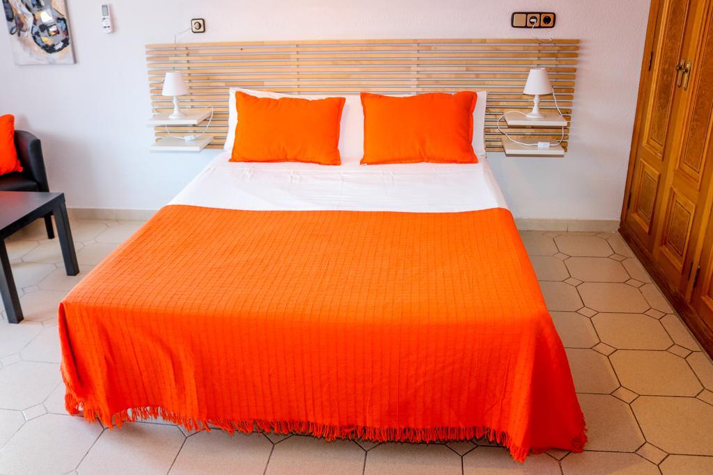 Solpark Tenis Sl Pension Moraira Extérieur photo
