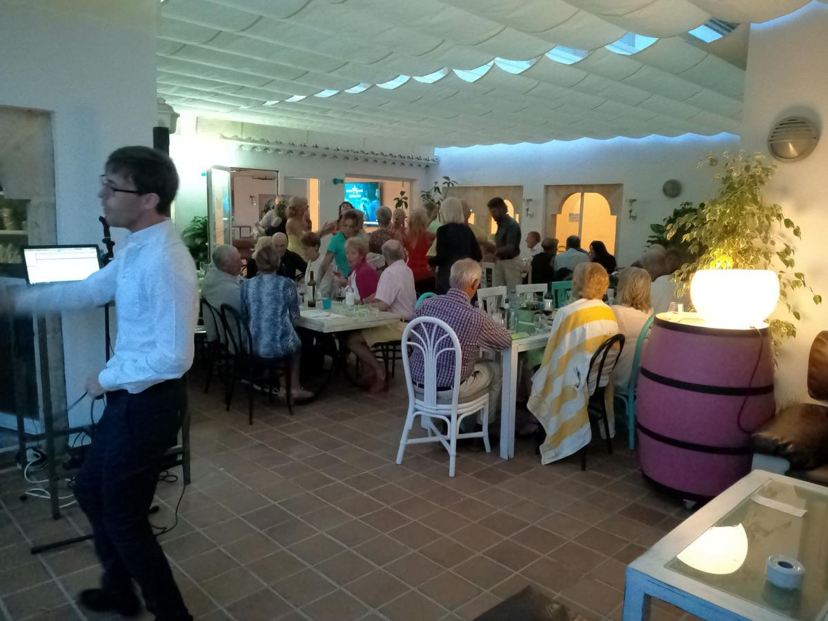 Solpark Tenis Sl Pension Moraira Extérieur photo